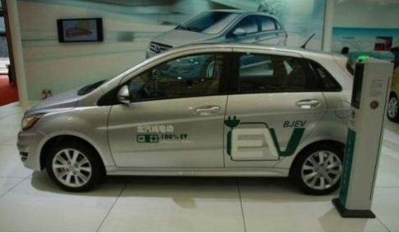 純電動汽車成主流車型TXC晶振原來是最大助力